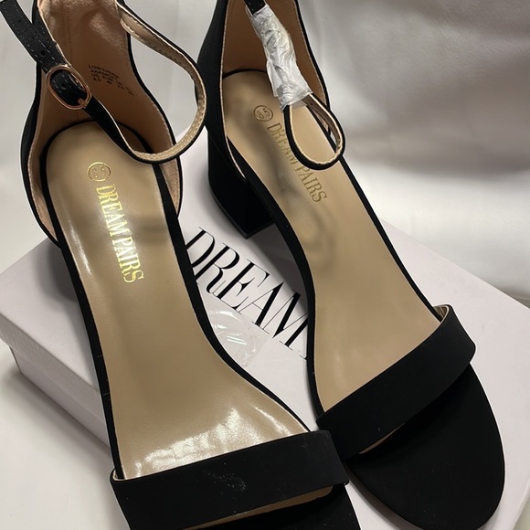 DREAM PAIRS Women's Low-Chunk Low Heel Pump Sandals - Picture 2 of 4